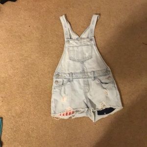I am selling a overalls